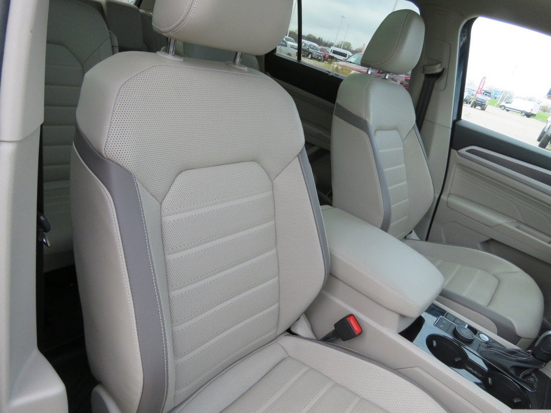 2022 Volkswagen Atlas 3.6L V6 SEL Premium R-Line