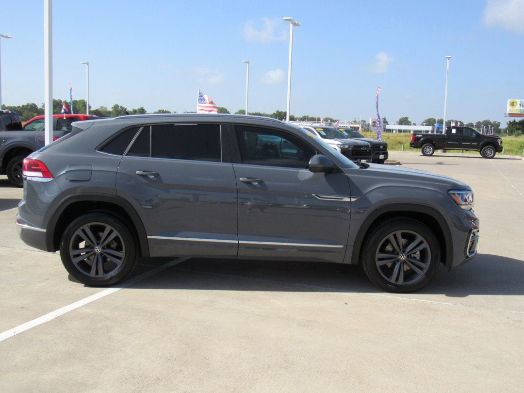 2021 Volkswagen Atlas Cross Sport 3.6L V6 SE w/Technology R-Line