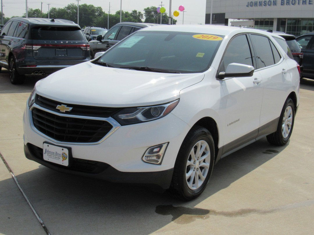 Used 2019 Chevrolet Equinox LT with VIN 2GNAXUEV4K6149069 for sale in Temple, TX