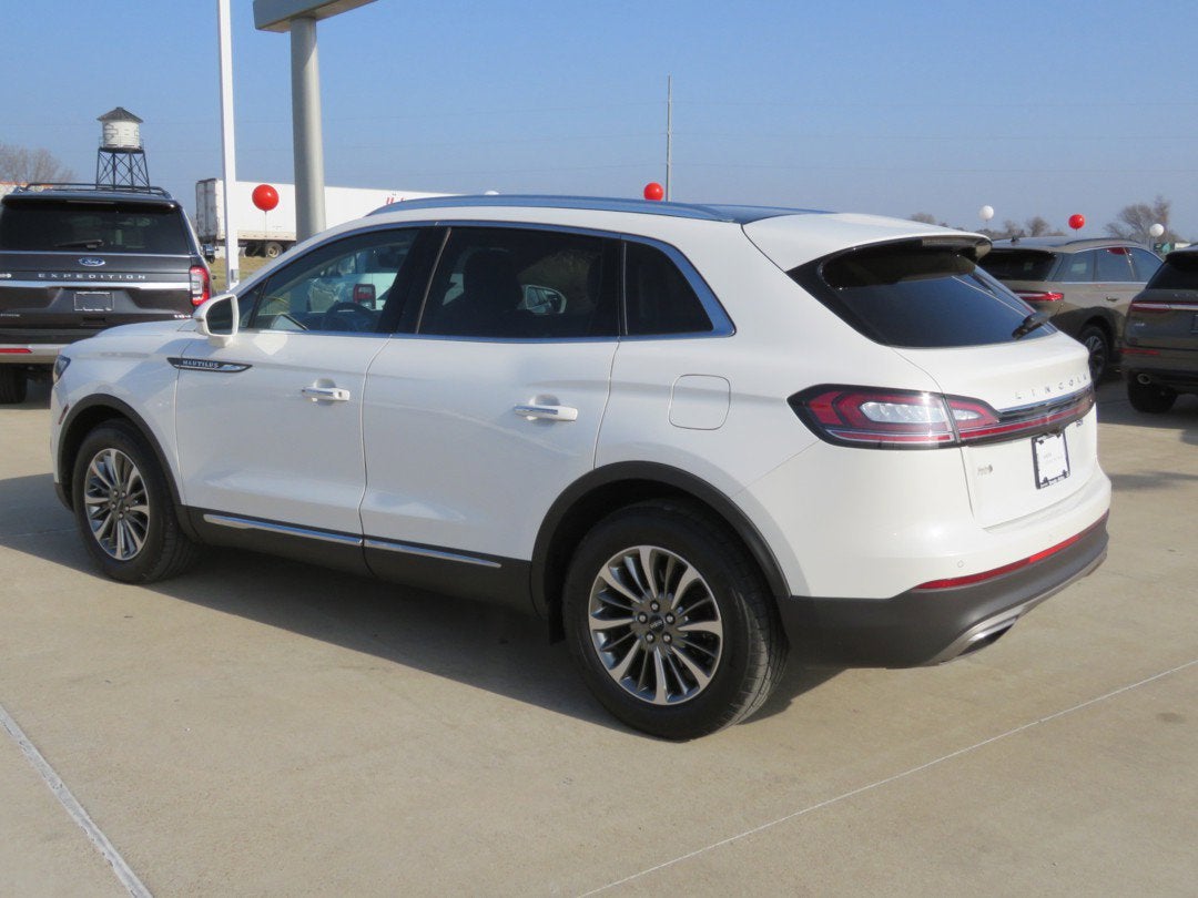 2020 Lincoln Nautilus Reserve