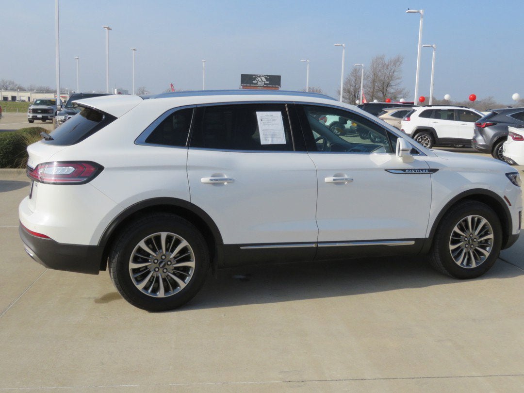 2020 Lincoln Nautilus Reserve