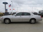 2011 Lincoln Town Car Signature Limited