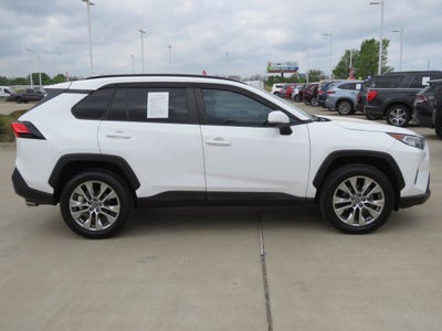 2020 Toyota RAV4 XLE Premium