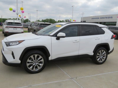 2020 Toyota RAV4 XLE Premium