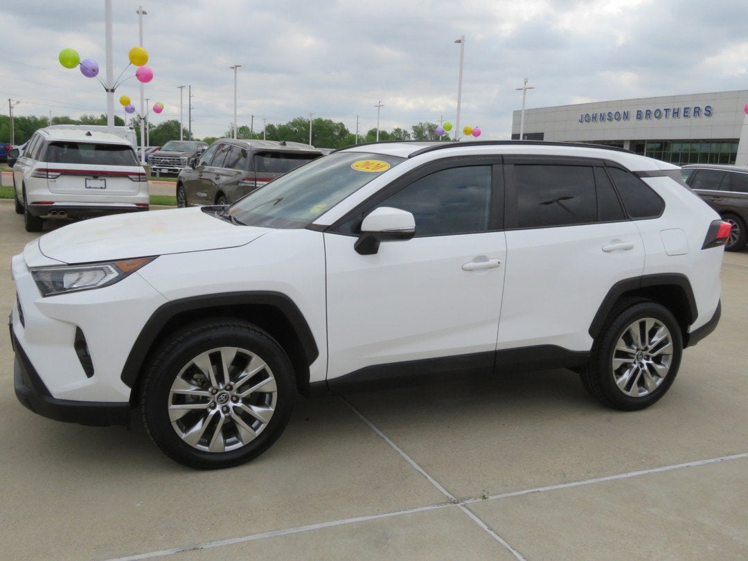 2020 Toyota RAV4 XLE Premium