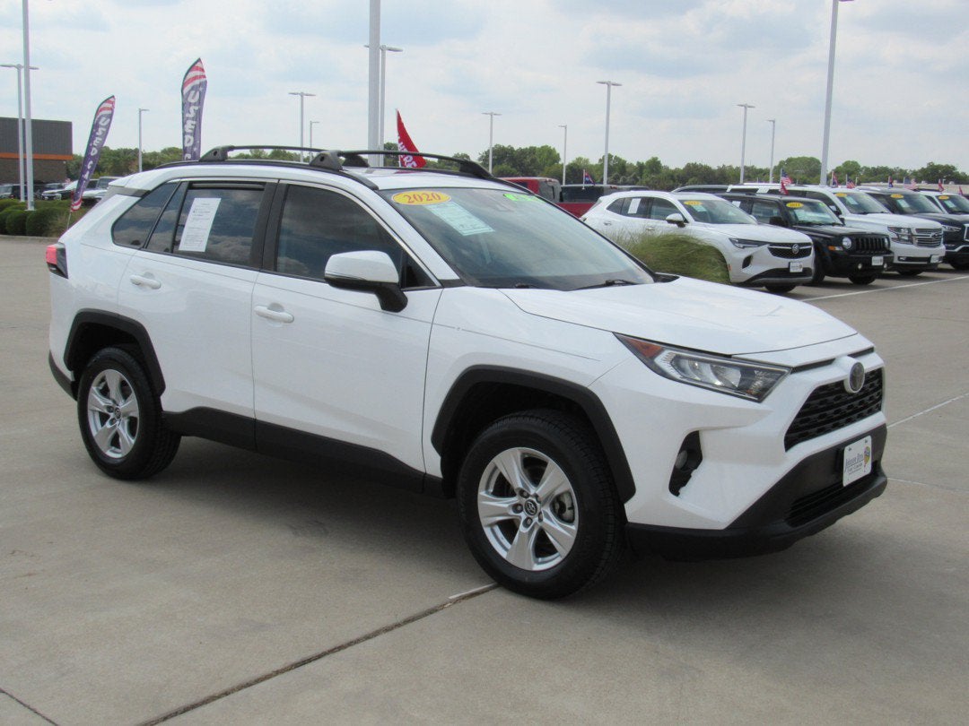 2020 Toyota RAV4 XLE