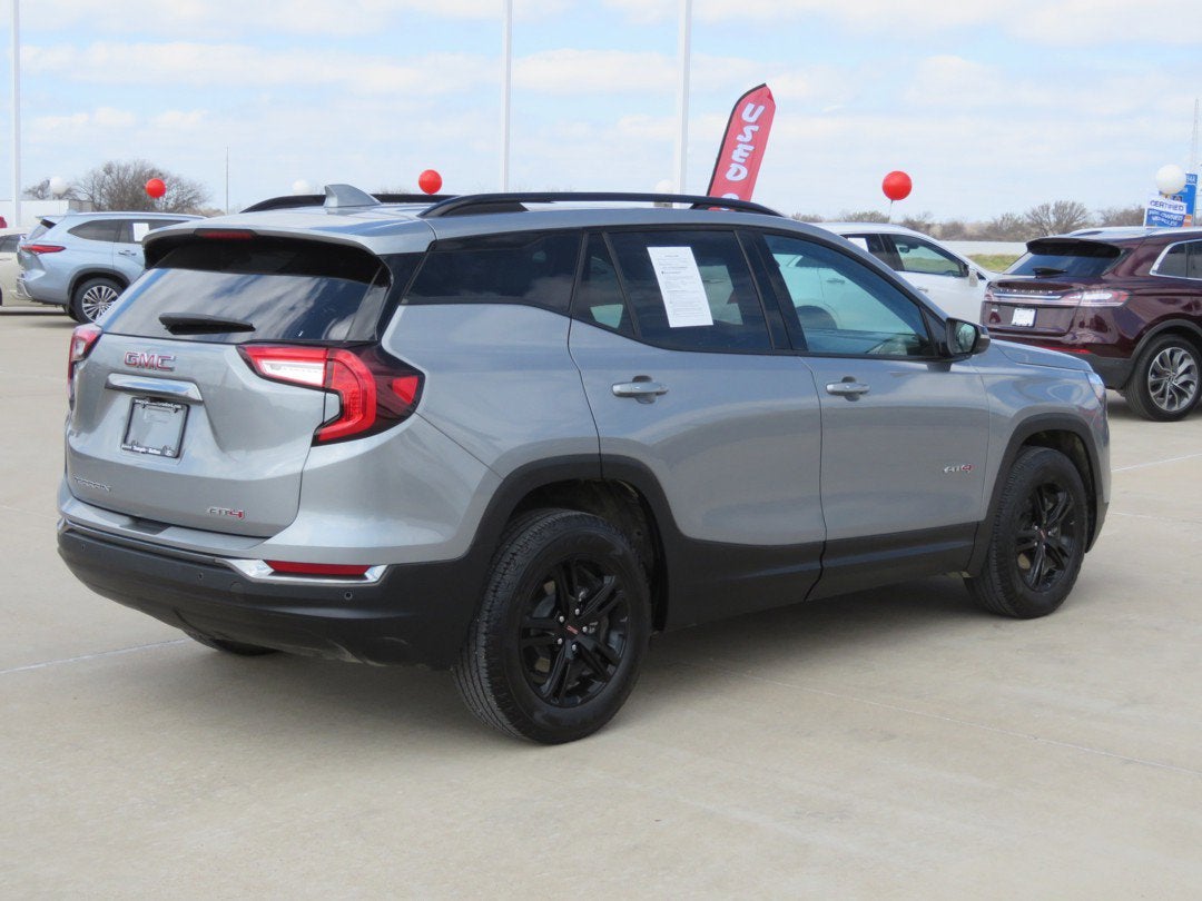 2024 GMC Terrain AT4