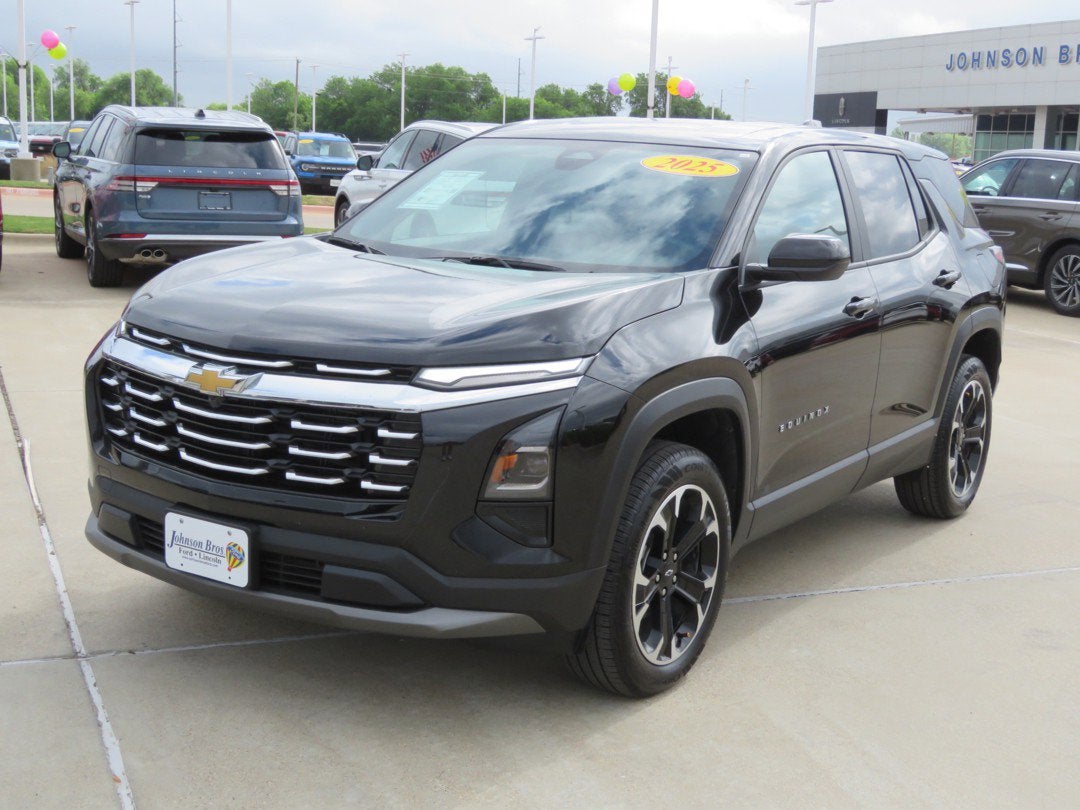 2025 Chevrolet Equinox FWD LT