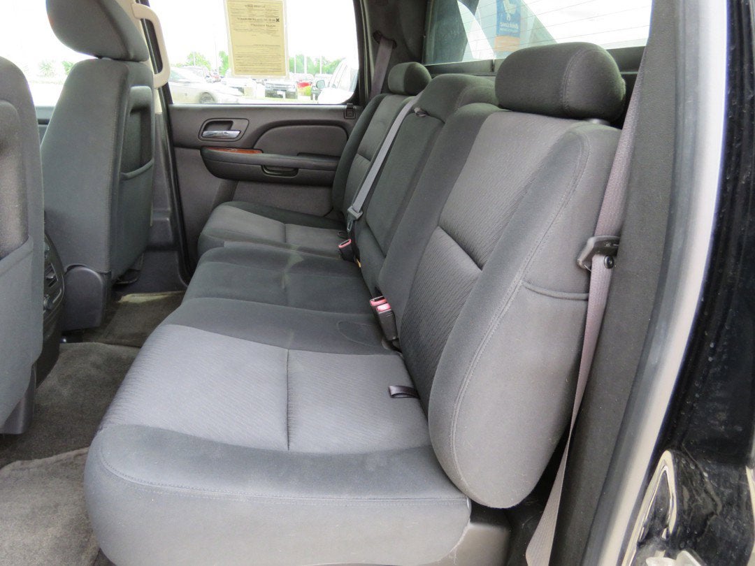 2013 Chevrolet Avalanche LS