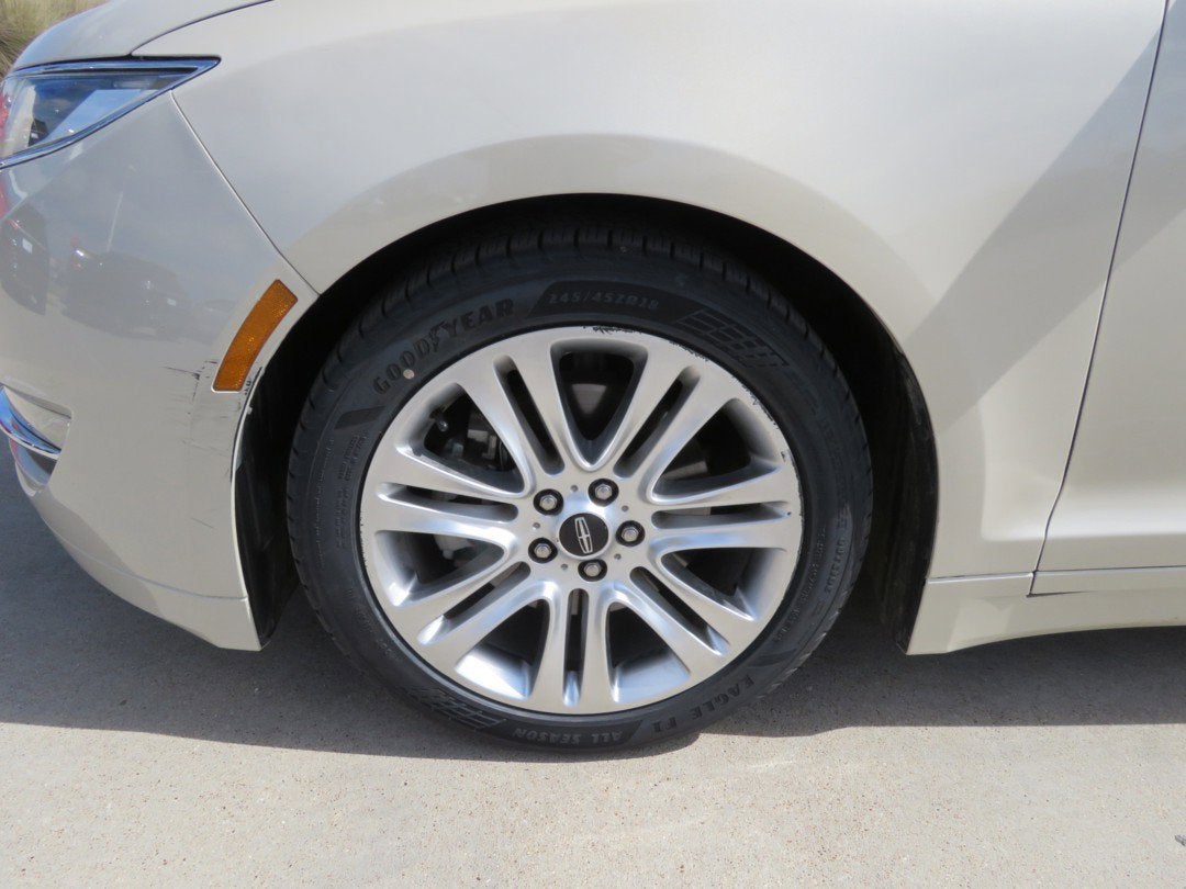 2016 Lincoln MKZ Base