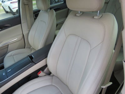 2016 Lincoln MKZ Base