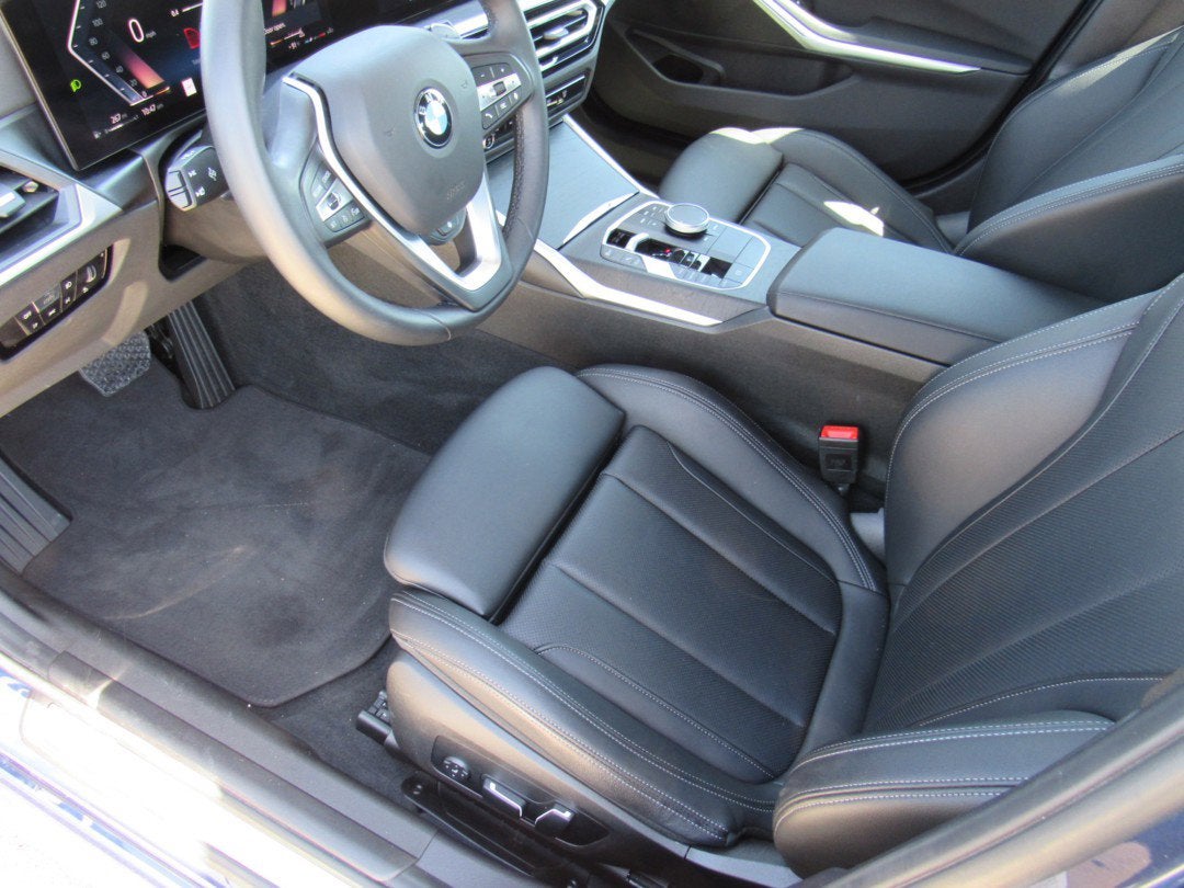 2024 BMW 3 Series 330i