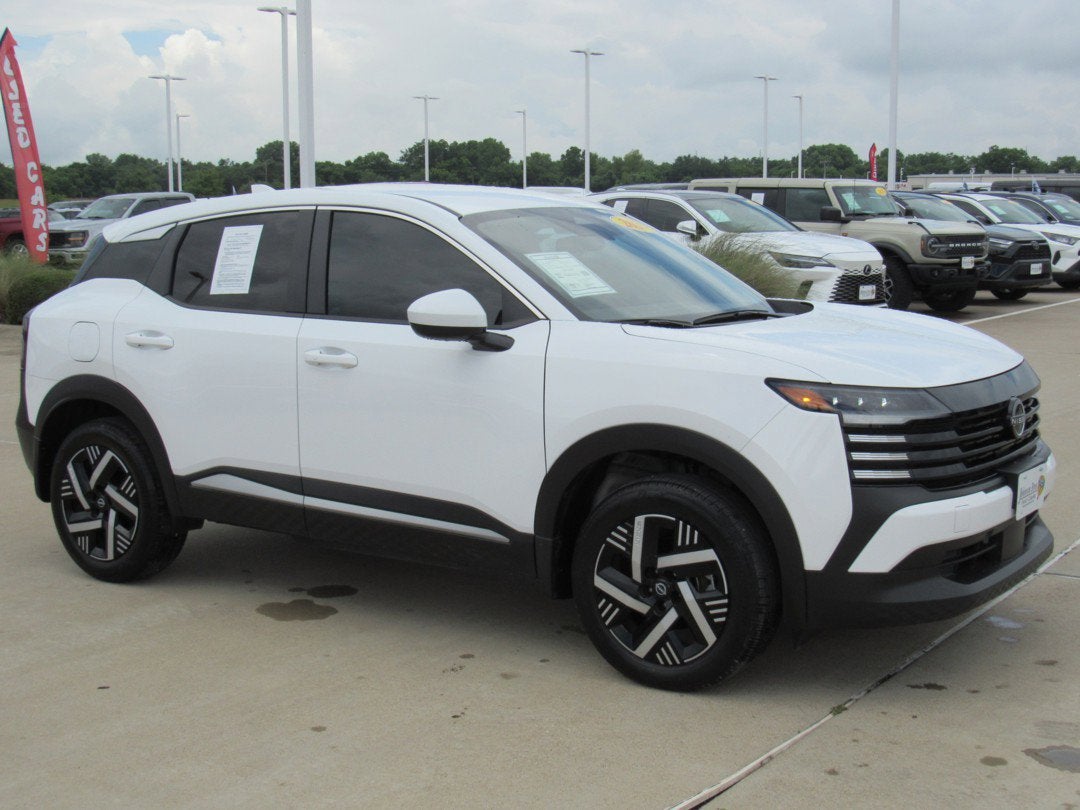 2025 Nissan Kicks SV