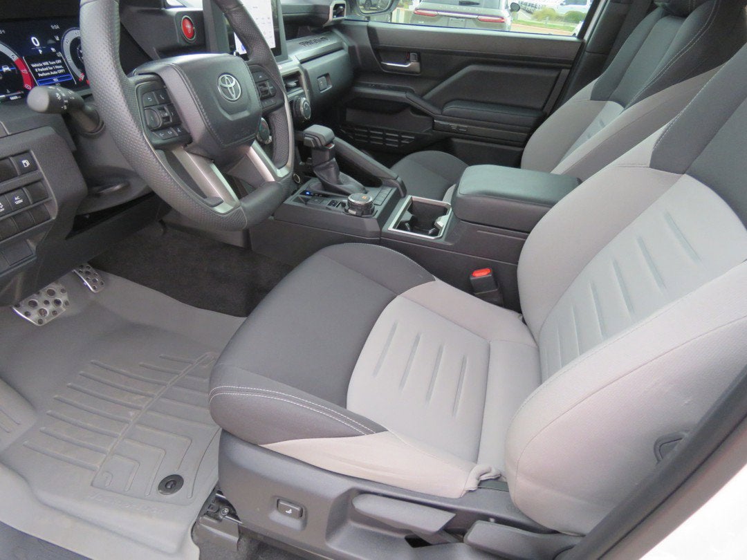 2024 Toyota Tacoma 4WD TRD Sport Hybrid