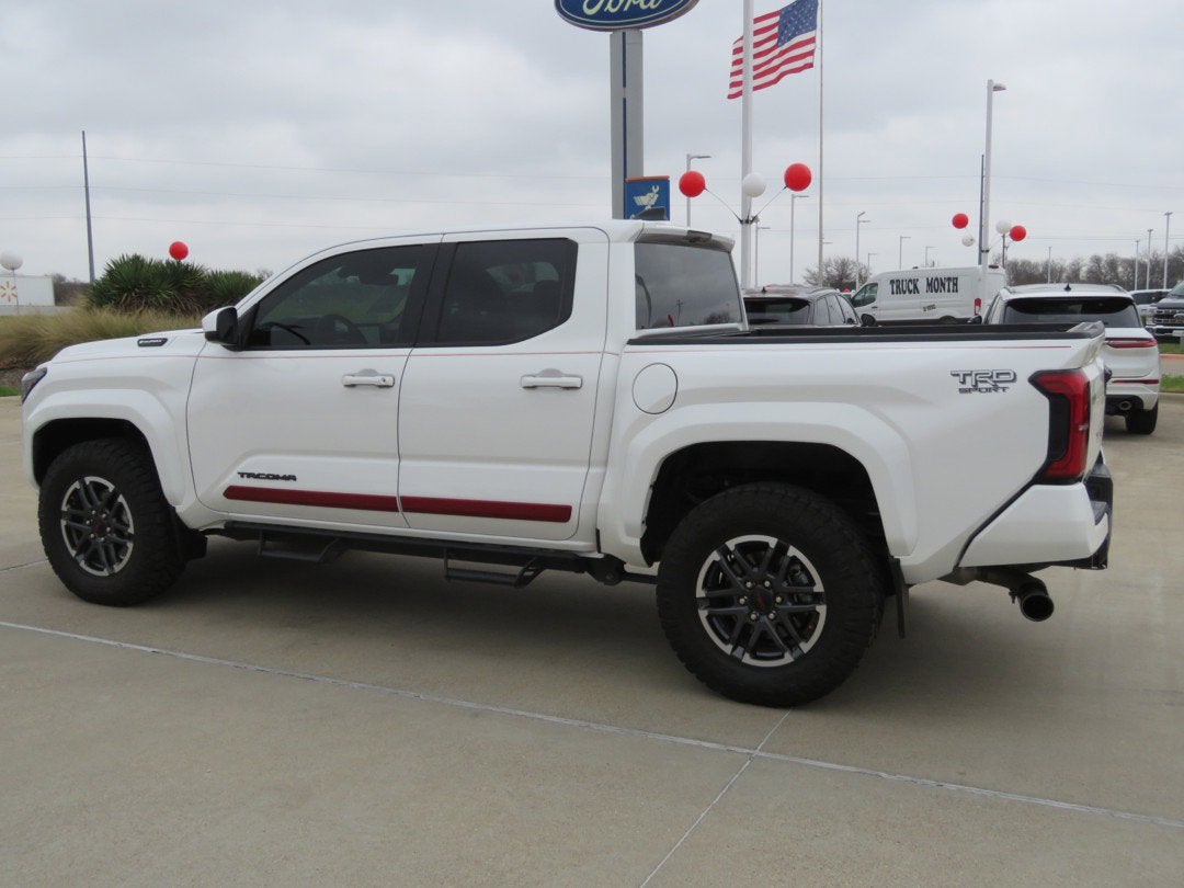 2024 Toyota Tacoma 4WD TRD Sport Hybrid