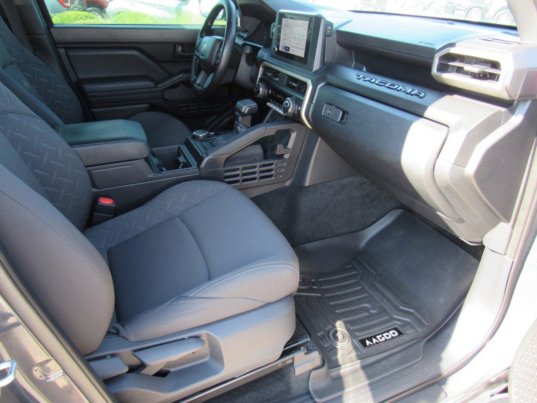 2025 Toyota Tacoma 4WD SR
