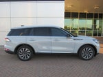 2027 Lincoln Aviator Premiere