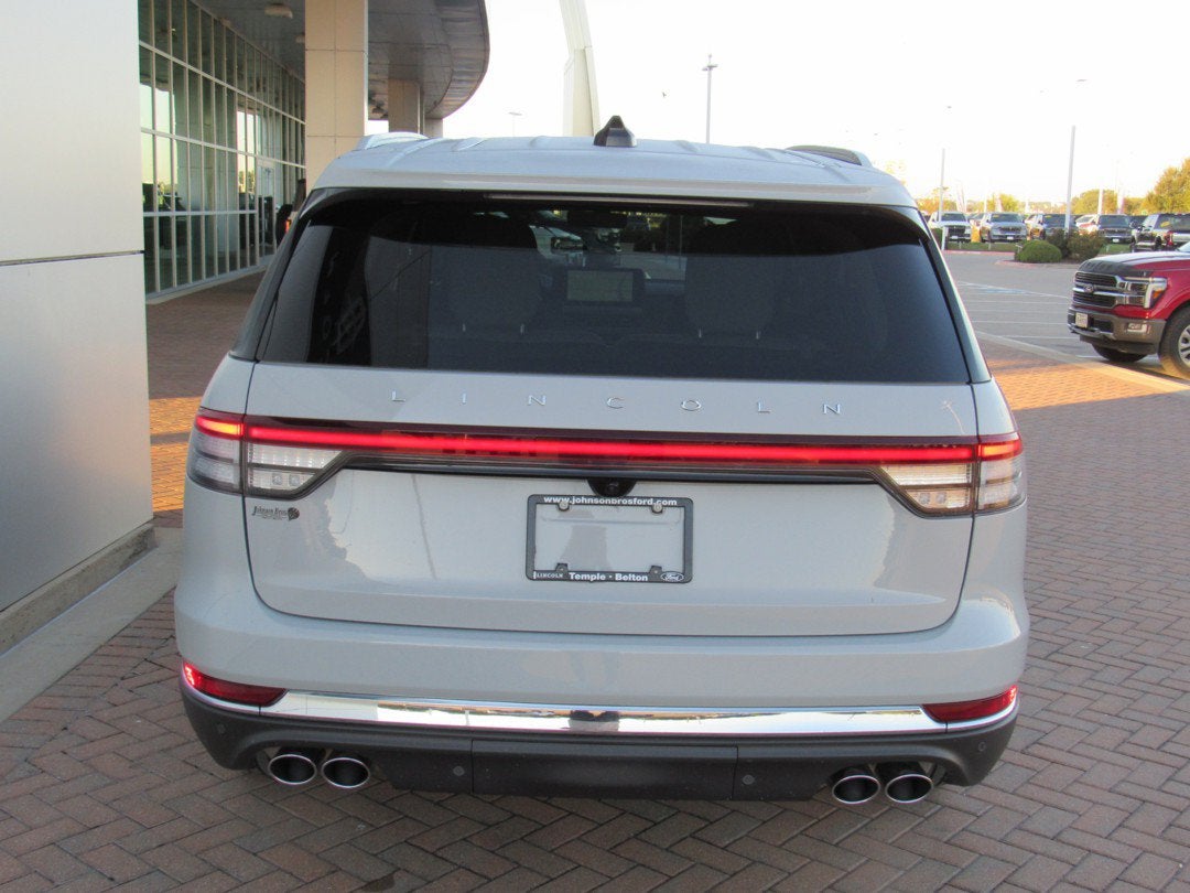 2027 Lincoln Aviator Premiere