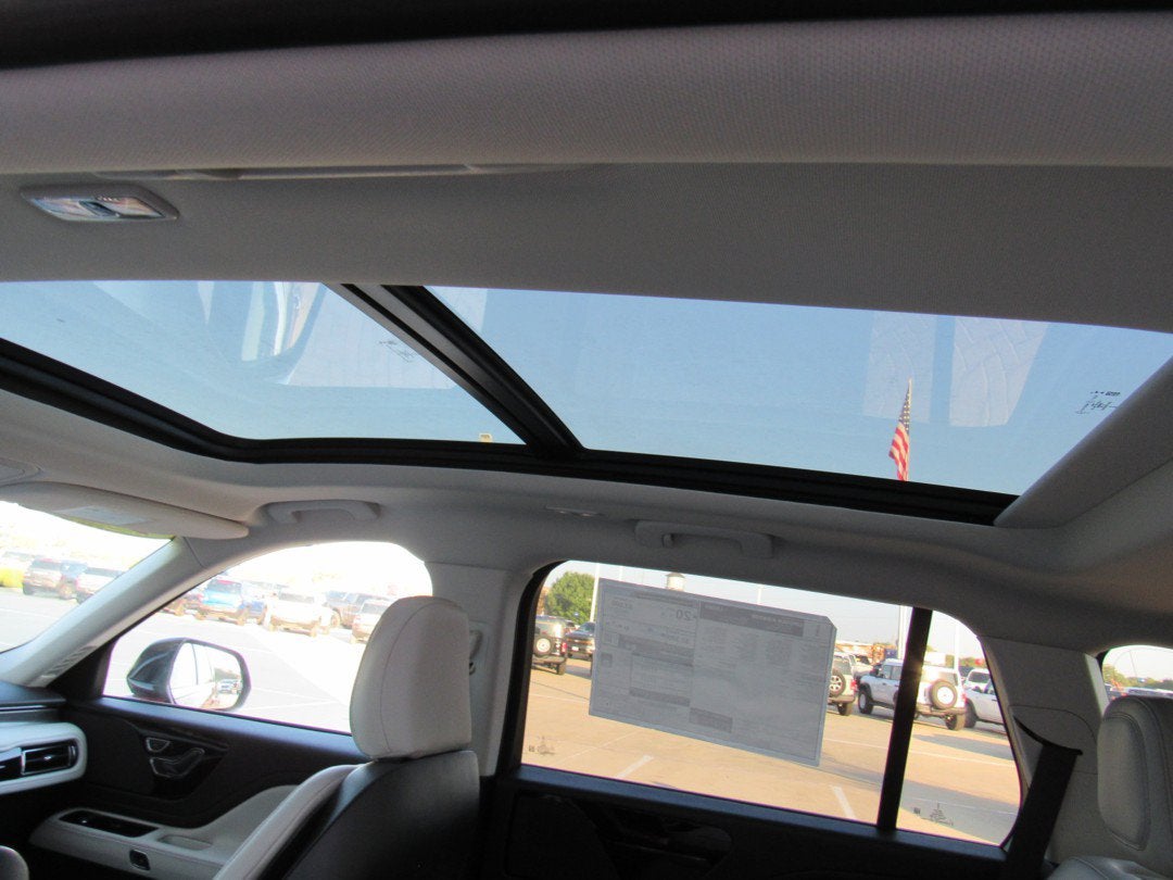 2027 Lincoln Aviator Premiere