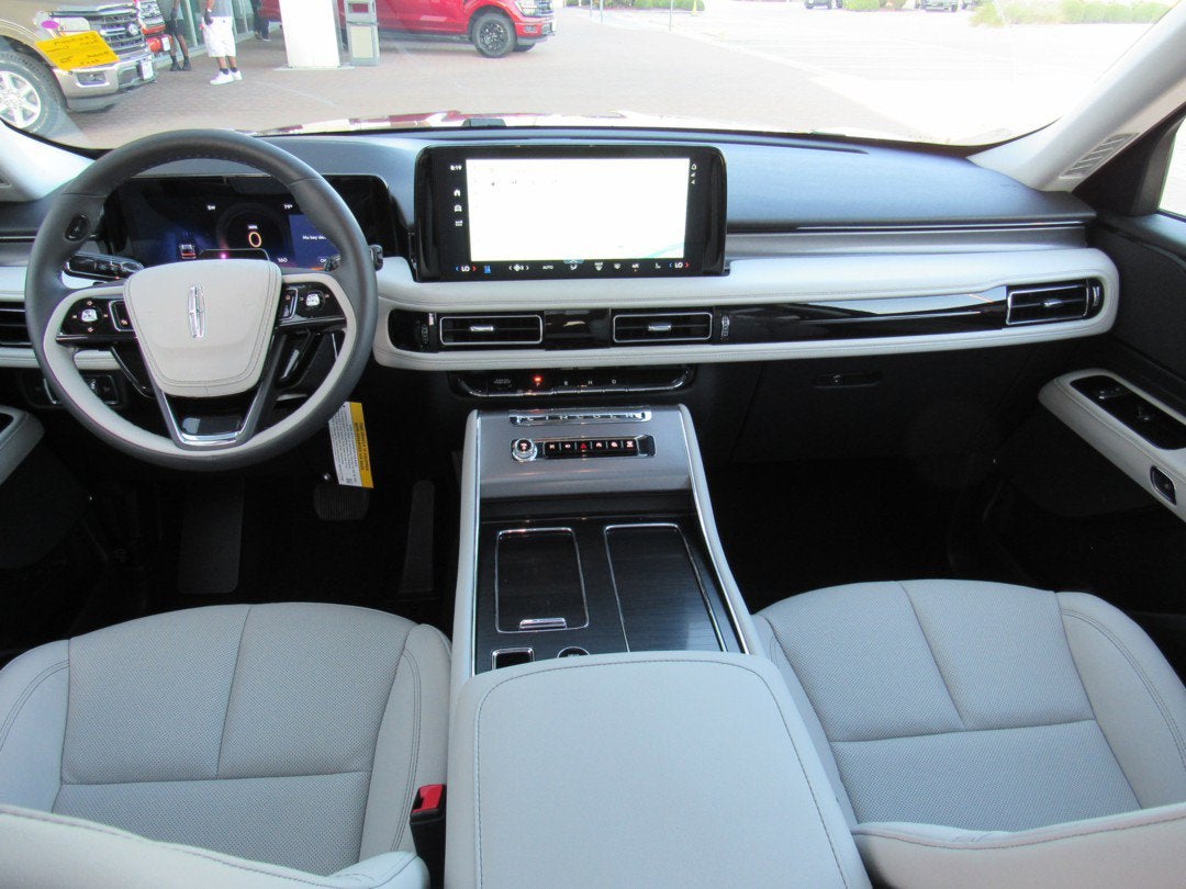2027 Lincoln Aviator Premiere