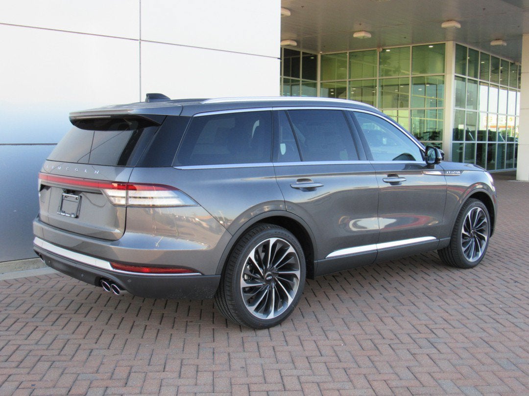 2027 Lincoln Aviator Reserve