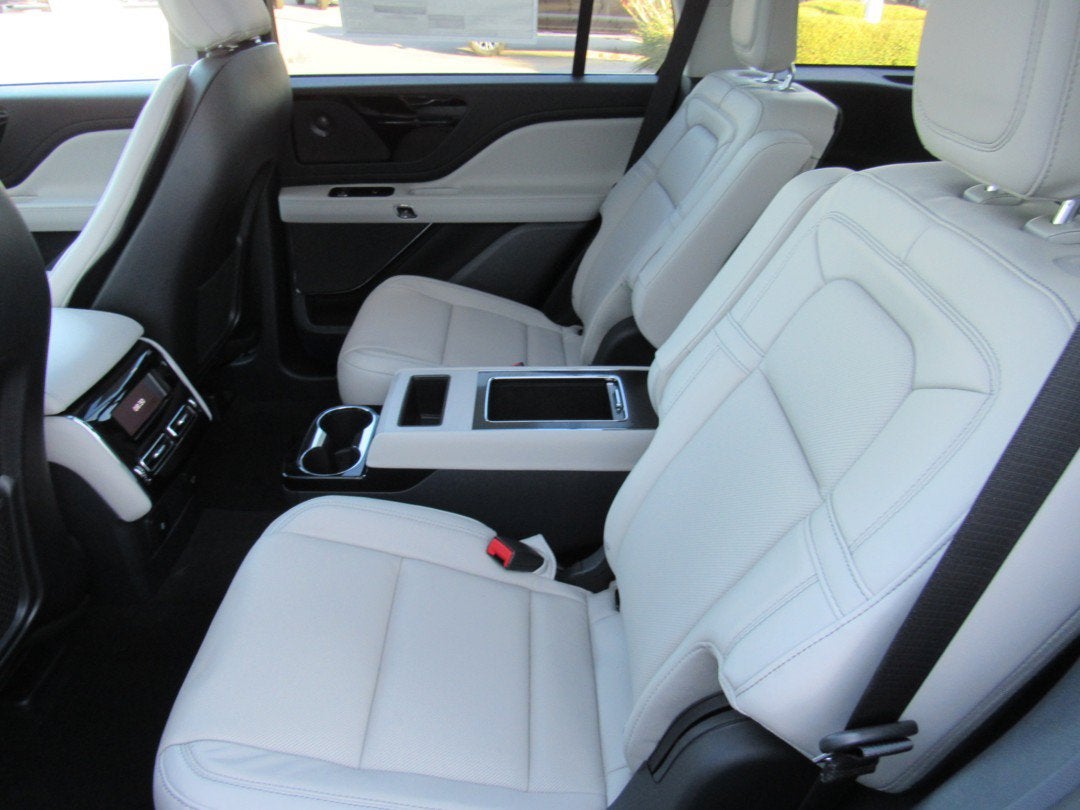 2027 Lincoln Aviator Reserve