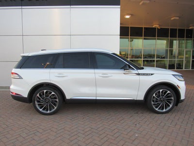 2027 Lincoln Aviator Reserve