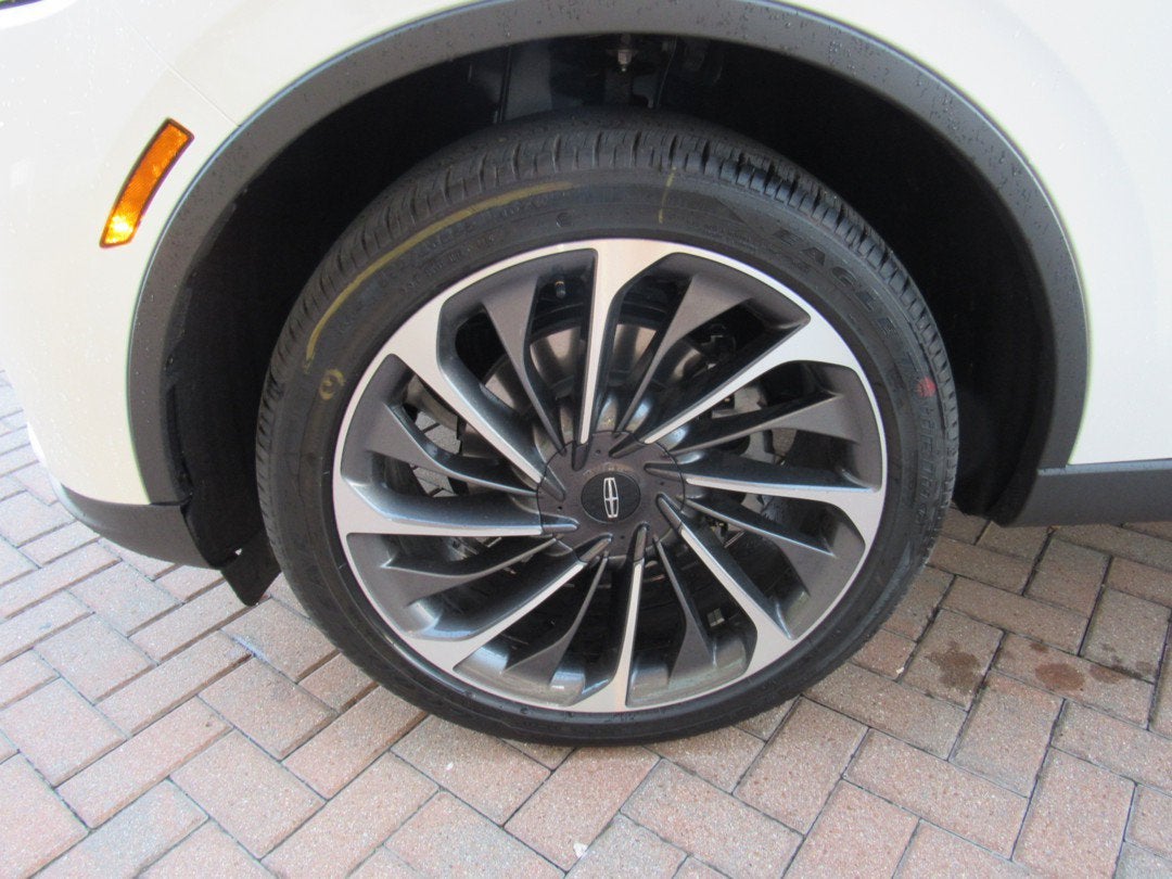 2027 Lincoln Aviator Reserve