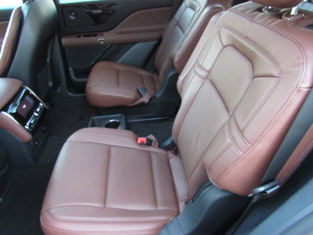 2027 Lincoln Aviator Reserve