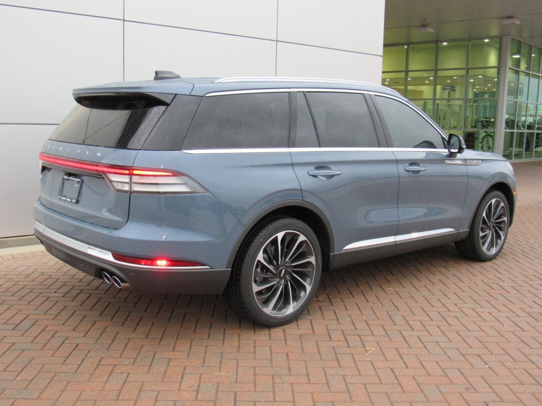 2027 Lincoln Aviator Reserve