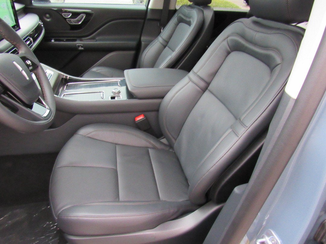 2027 Lincoln Aviator Reserve