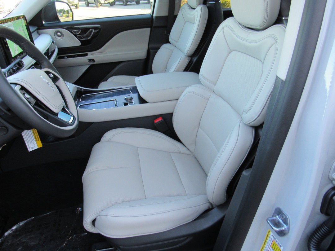 2027 Lincoln Aviator Reserve