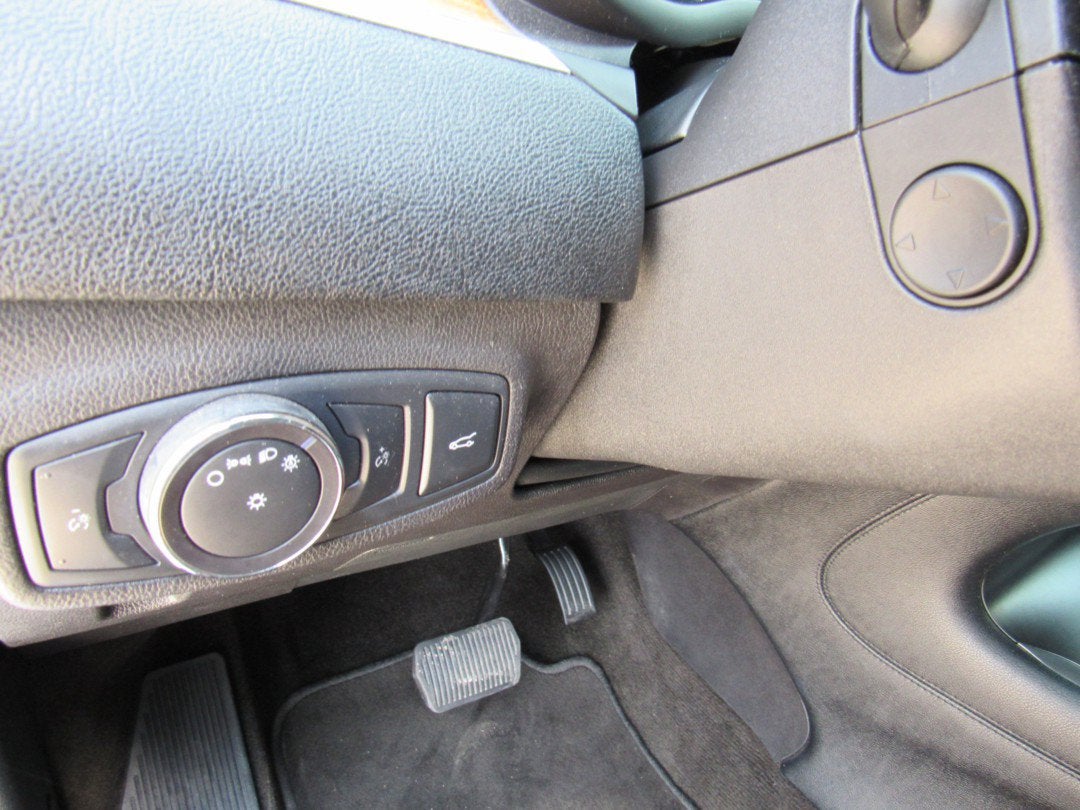 2015 Lincoln MKC Base