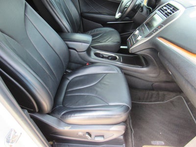 2015 Lincoln MKC Base