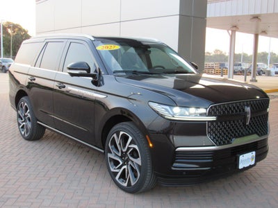 2027 Lincoln Navigator Reserve