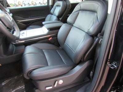 2027 Lincoln Navigator Reserve