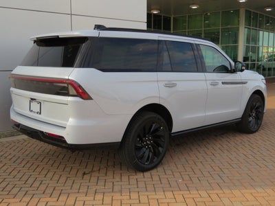 2026 Lincoln Navigator Reserve