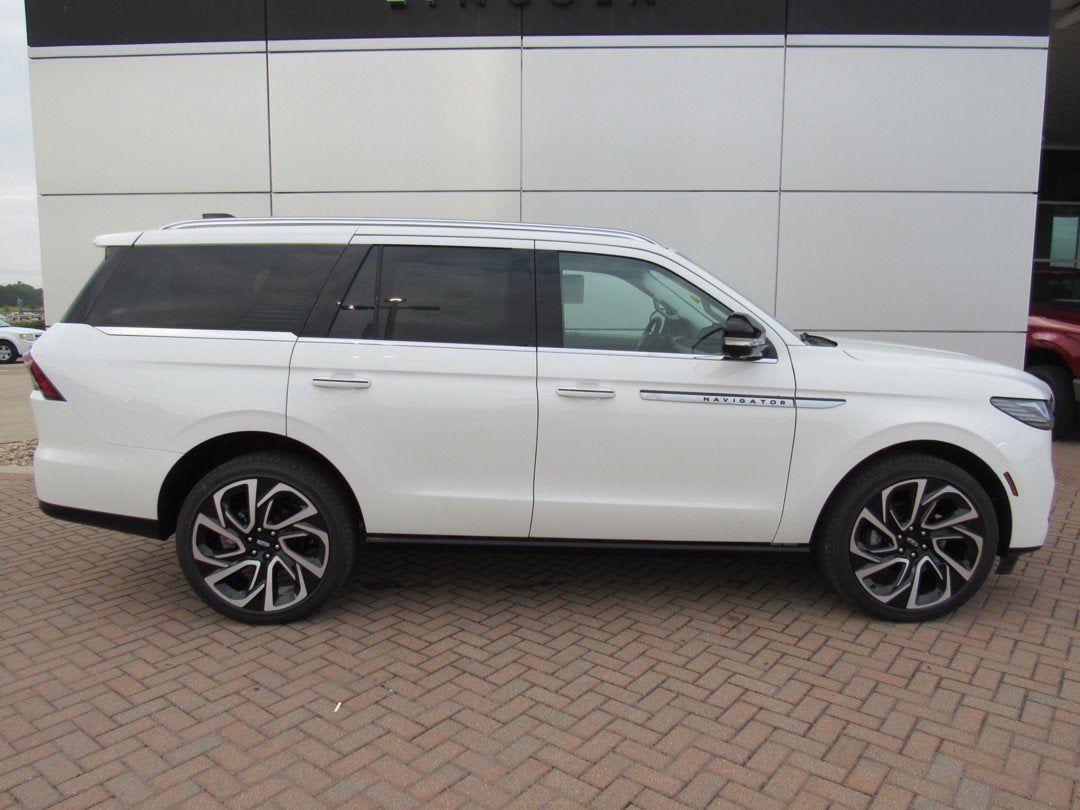2026 Lincoln Navigator Reserve