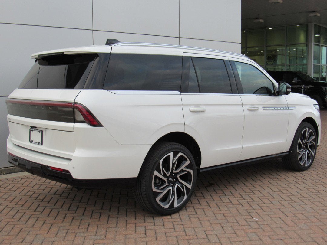 2026 Lincoln Navigator Reserve