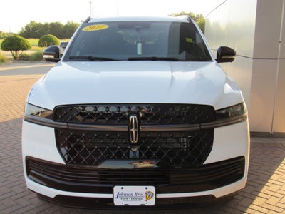 2027 Lincoln Navigator Reserve