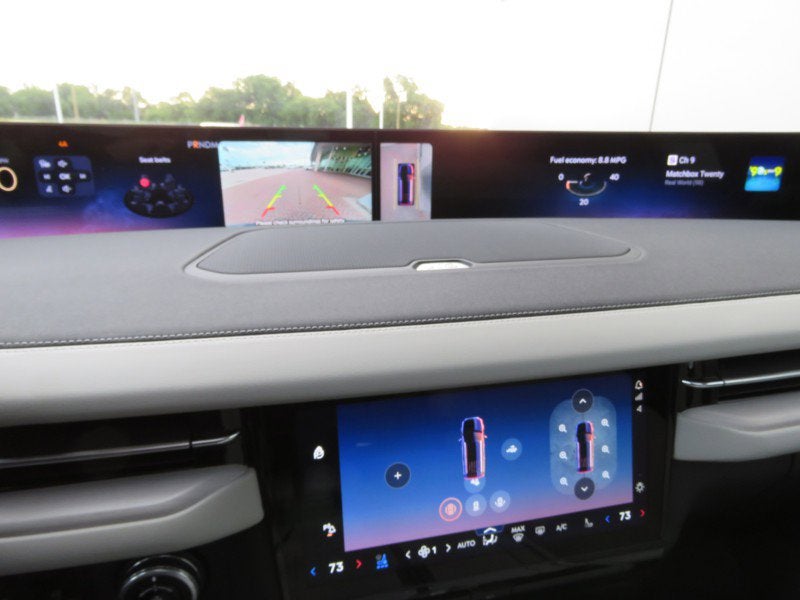 2025 Lincoln Navigator L Reserve