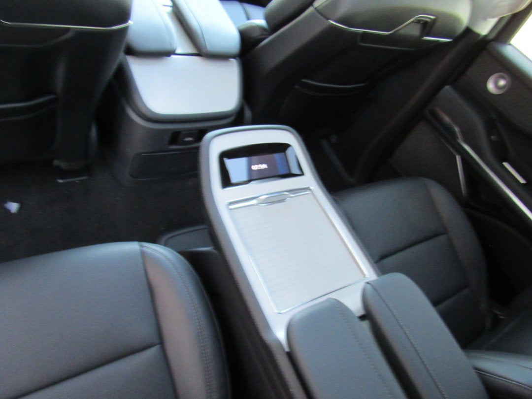 2027 Lincoln Navigator L Reserve