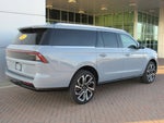 2027 Lincoln Navigator L Reserve