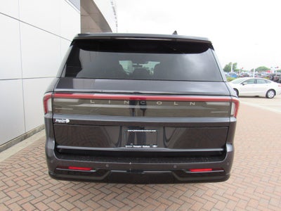 2026 Lincoln Navigator L Reserve