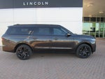 2027 Lincoln Navigator L Reserve