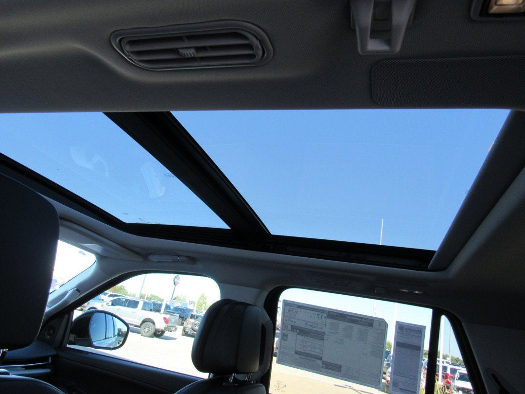 2027 Lincoln Navigator L Reserve