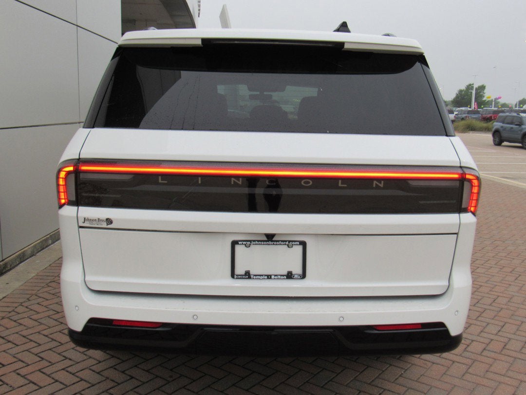 2026 Lincoln Navigator L Reserve