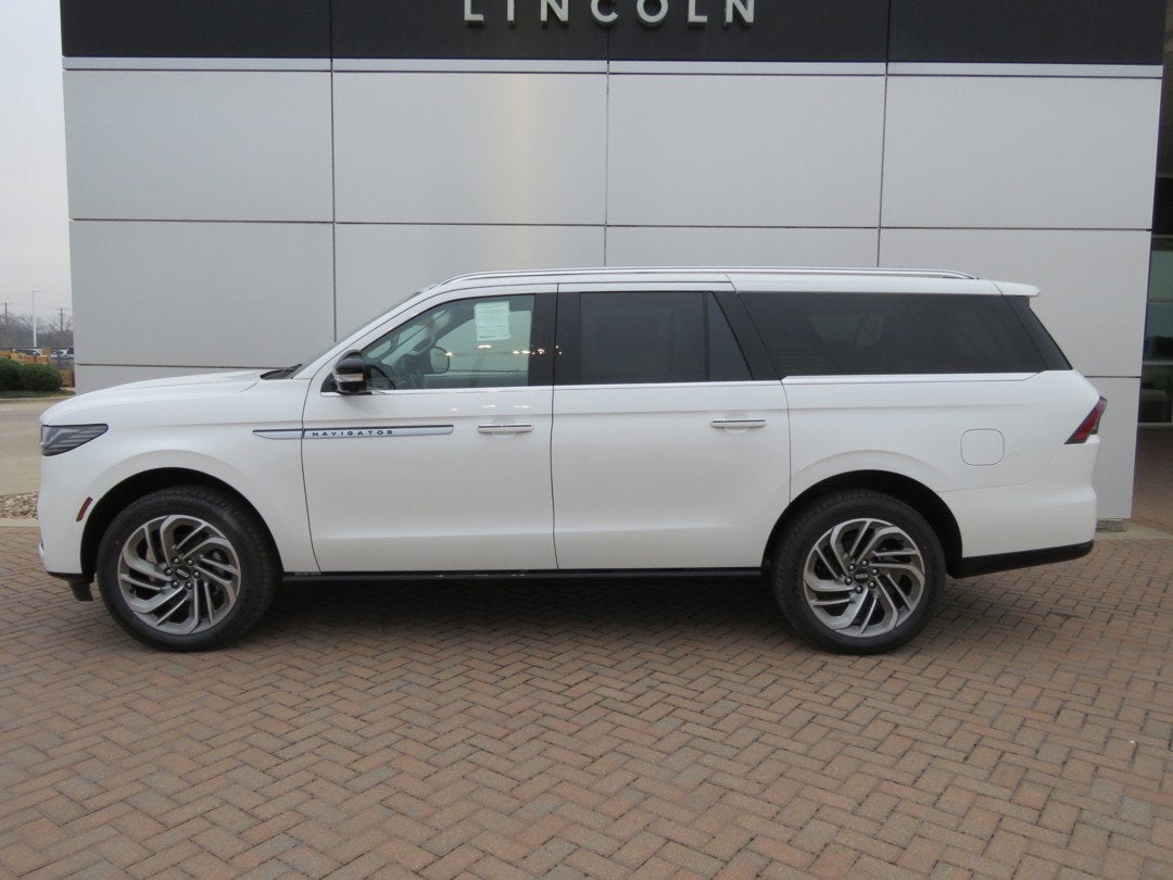 2026 Lincoln Navigator L Reserve