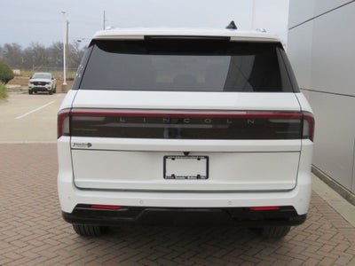 2026 Lincoln Navigator L Reserve