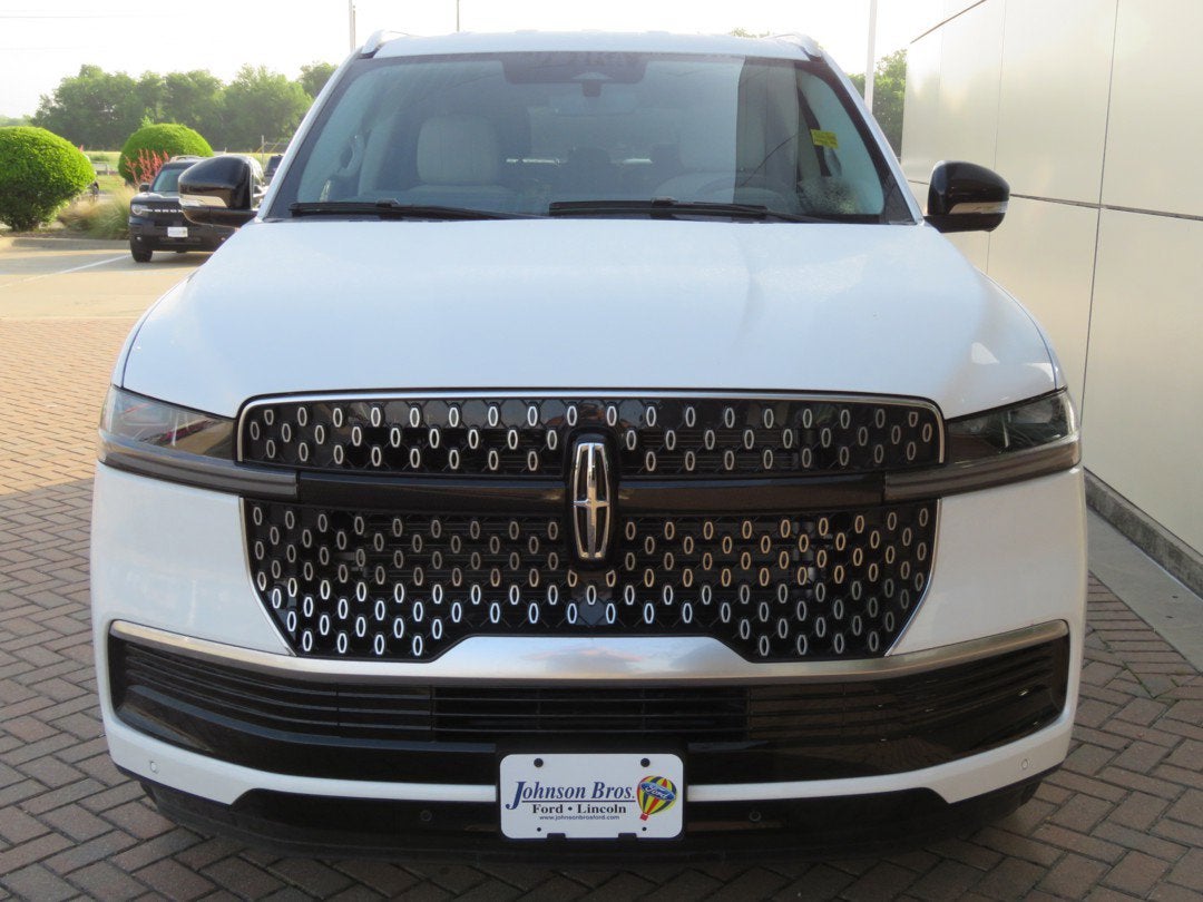 2026 Lincoln Navigator L Premiere